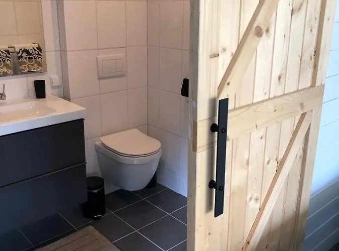 Bij Ons Op Vogelswerf Bed and breakfast 3*