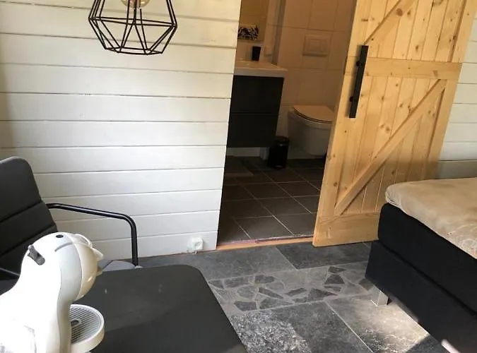 Bij Ons Op Vogelswerf 3*